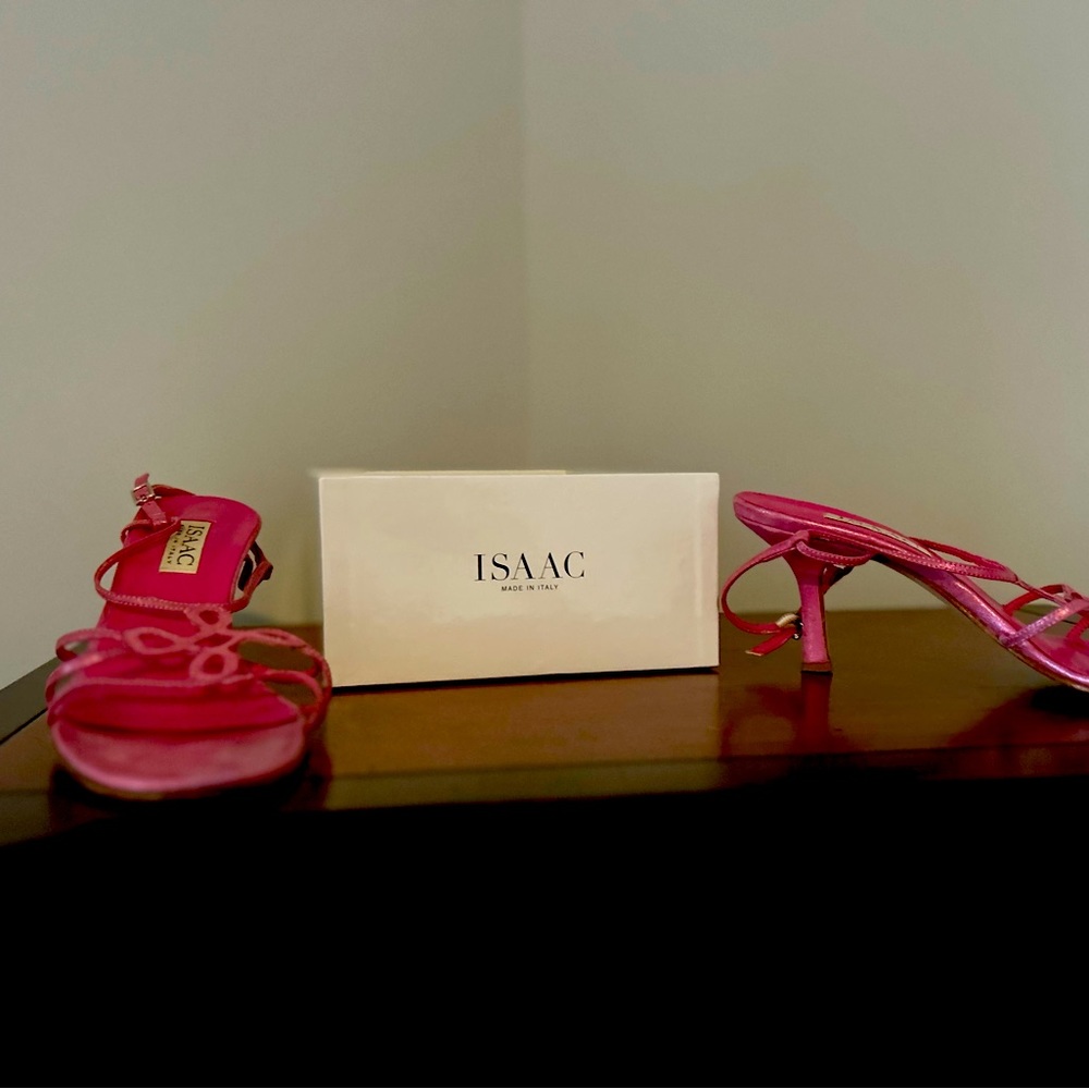 Shiny, hot pink sexy sandals.